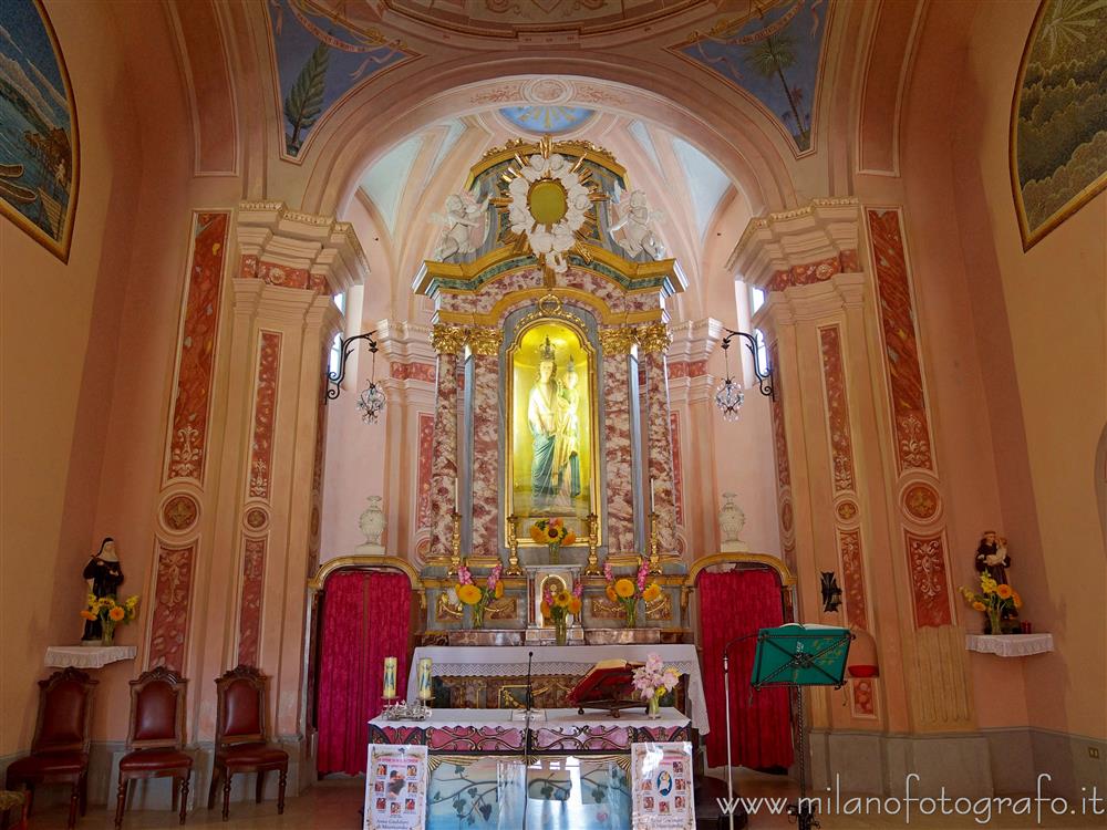 Anzasco frazione di Piverone (Torino) - Presbiterio della Chiesa della Madonna di Anzasco